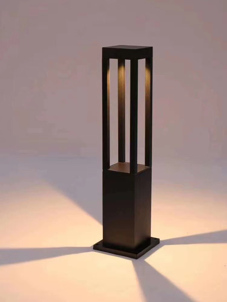 SU-2408 GU-10
60CM LAWN LAMP