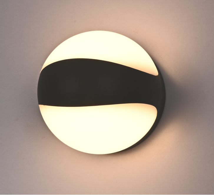 SU-426S OUTDOOR WALL LAMP