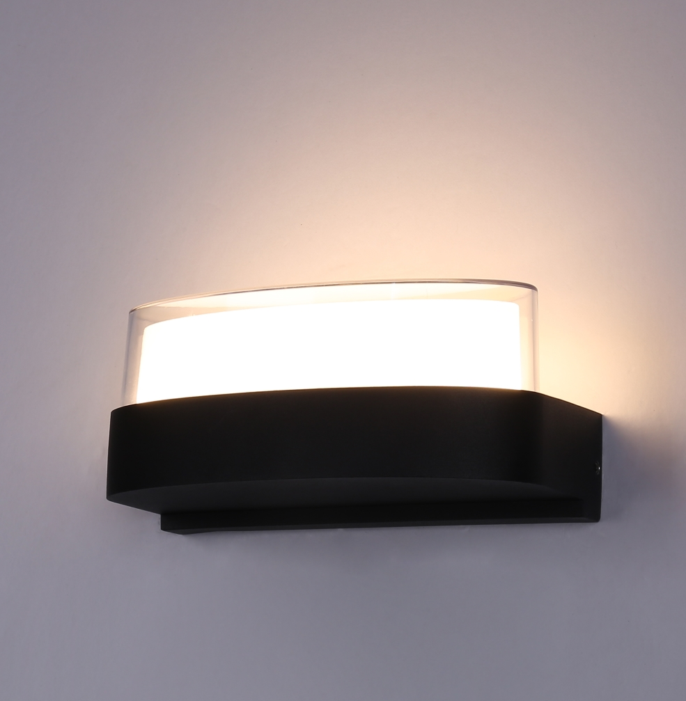 SU-AL-139 OUTDOOR WALL LAMP