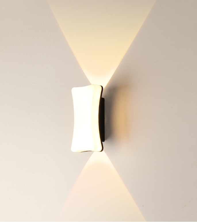 SU-AL-248 OUTDOOR WALL LAMP