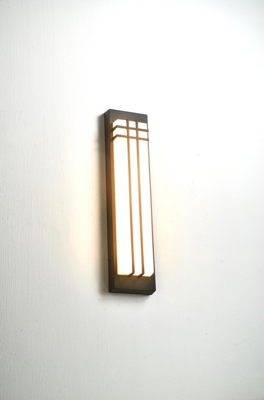 SU-PS04 OUTDOOR WALL LAMP