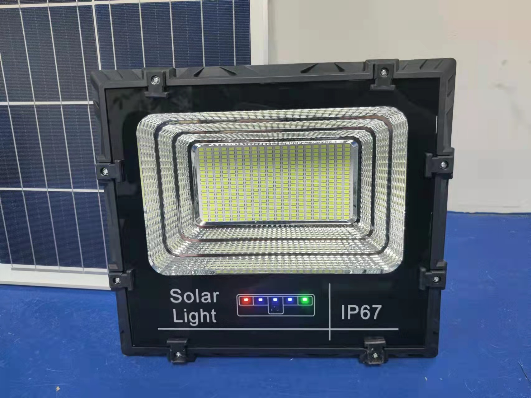 SU-SFL-KG001 50W SOALR FLOODLIGHT